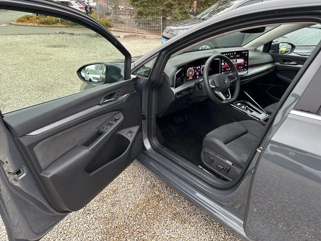 Volkswagen Golf Style eHybrid