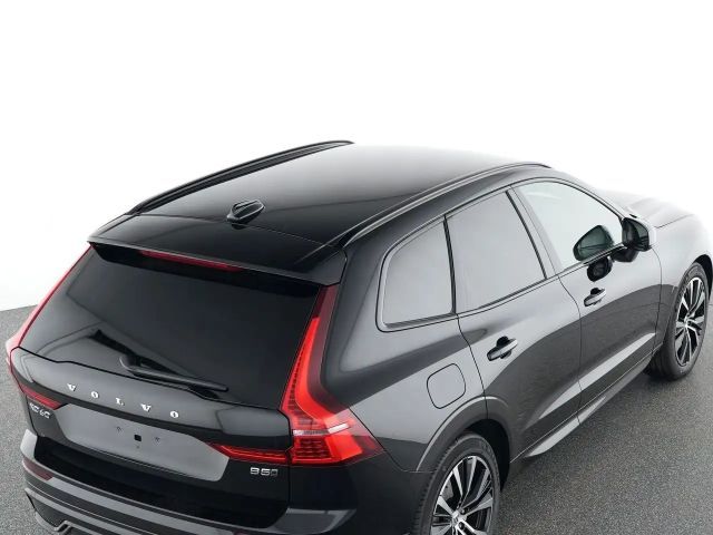 Volvo XC60 AWD Dark Plus