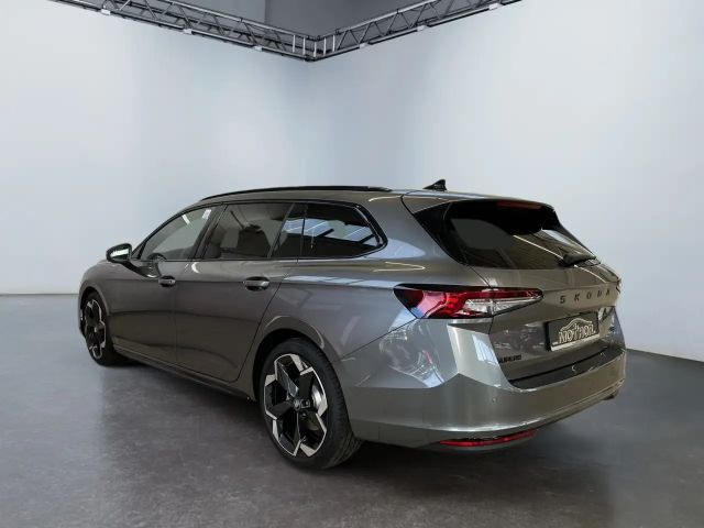 Skoda Superb 2.0 TDI 4x4 Combi Sportline