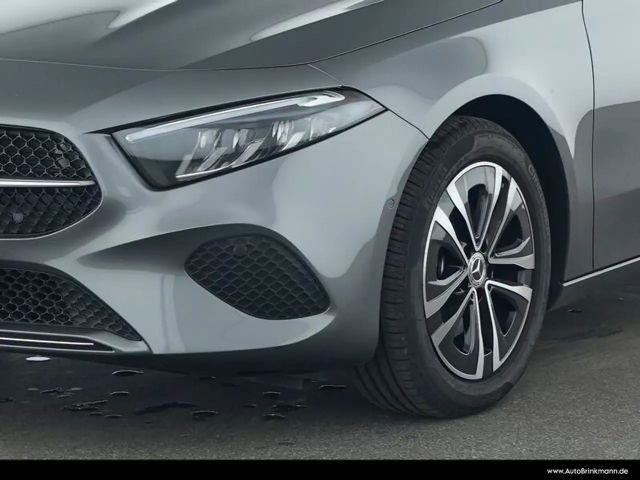 Mercedes-Benz A 180 A 180 ADVANCED/LED/KAMERA/WINTER-PAKET/SPURH. SHZ