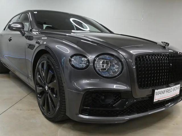 Bentley Flying Spur Hybrid