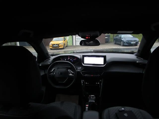 Peugeot 2008 Allure Pack EAT8 PureTech