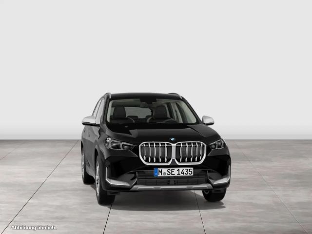 BMW X1 xDrive23i ALARM+AHK+DA+NAVI+LED+SPORTSITZE