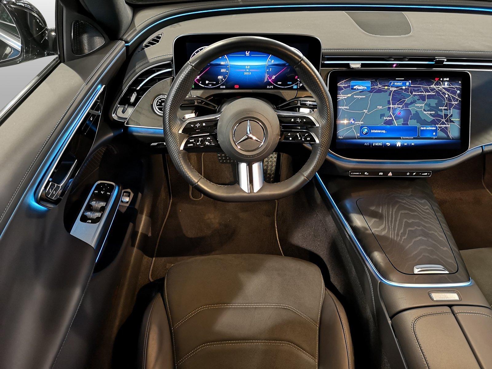 Mercedes-Benz E 200 AMG Line Sedan