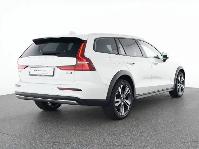 Volvo V60 Cross Country AWD Ultimate