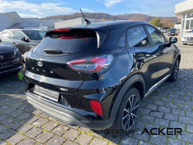 Ford Puma EcoBoost Titanium