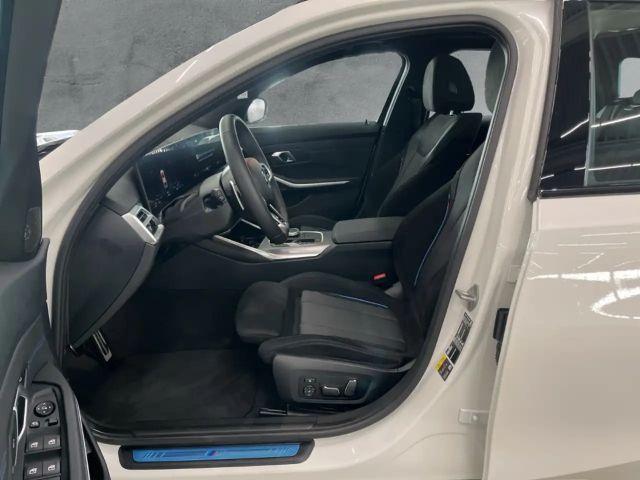 BMW 330 330e M-Sport Touring