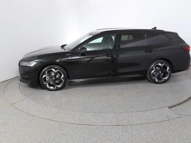 Skoda Superb Sportline iV