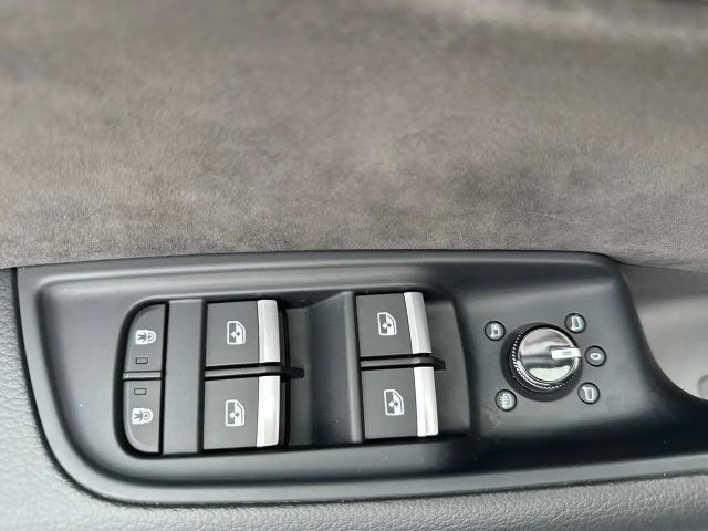 Audi Q8 50 TDI Quattro S-Line