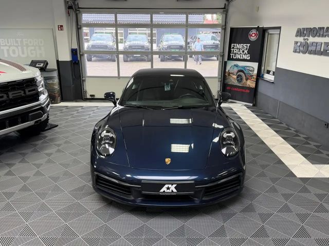 Porsche 992 Cabrio Carrera