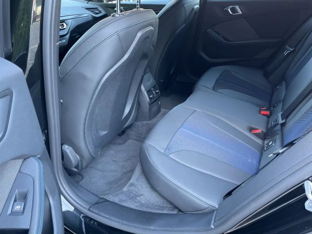 BMW 135 Sedan xDrive