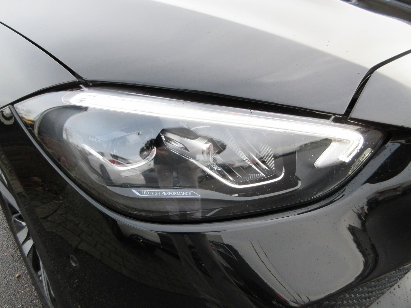 Mercedes-Benz C 200 AVANTGARDE Estate