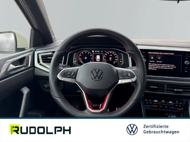 Volkswagen Polo 2.0 TSI DSG GTI