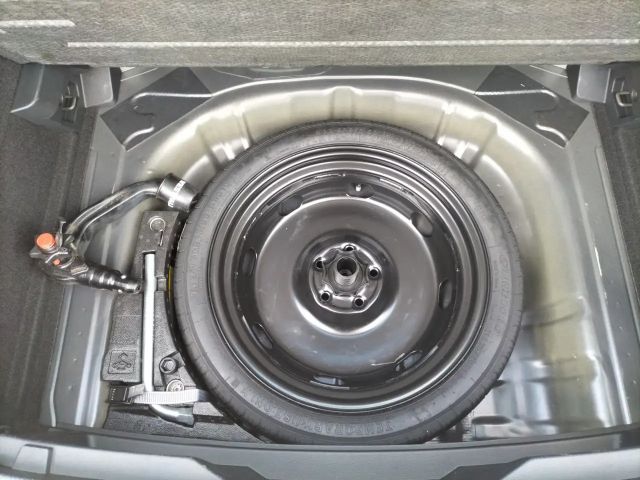 Volkswagen T-Roc TSI AHK SHZ Klima WeConnect DAB+