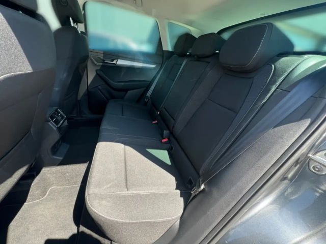 Skoda Karoq 1.5 TSI Selection