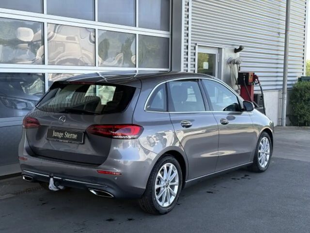 Mercedes-Benz B 180 Progressive