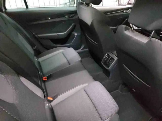 Skoda Octavia Ambition Combi iV