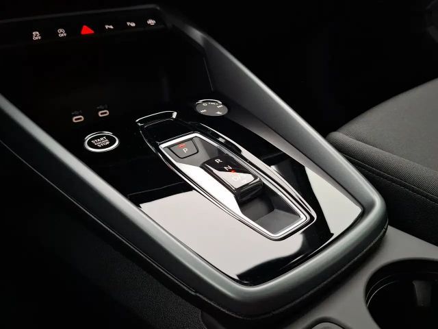 Audi A3 30 TFSI Sedan Sportback