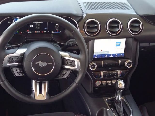 Ford Mustang Convertible GT 5.0 V8