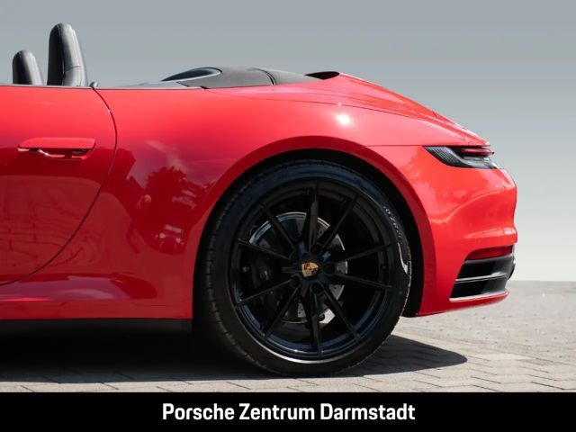 Porsche 992 Cabrio Carrera
