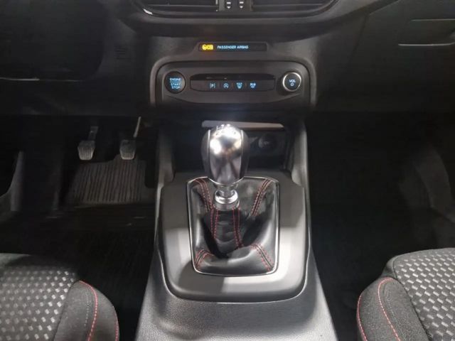 Ford Focus EcoBoost ST Line Wagon