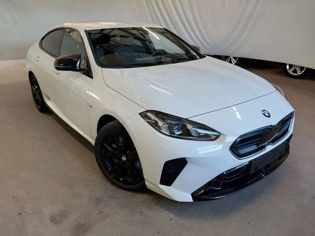 BMW 235 Coupé xDrive