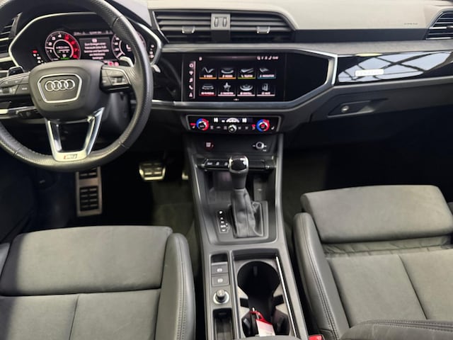 Audi RS Q3 Quattro S-Tronic