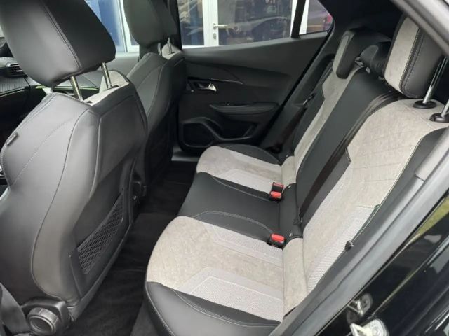 Peugeot E-2008 GT-Line