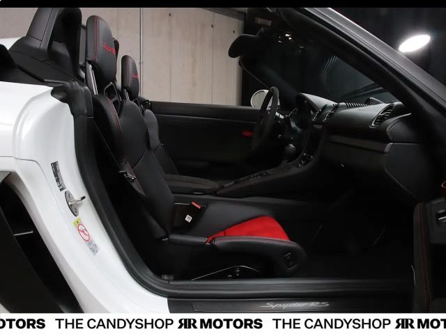 Porsche Cayman 718 RS