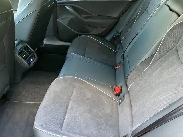 Volkswagen Passat 2.0 TDI Business Variant