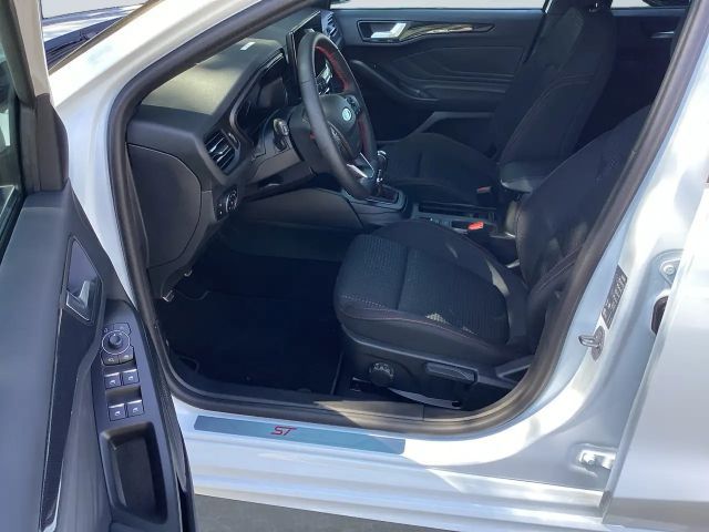 Ford Focus EcoBoost ST Line Wagon