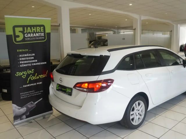 Opel Astra 1.2 Turbo Sports Tourer Turbo