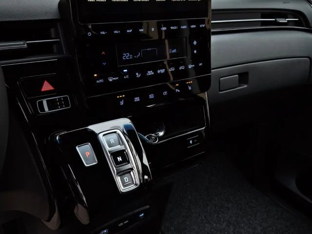 Hyundai Staria Trend