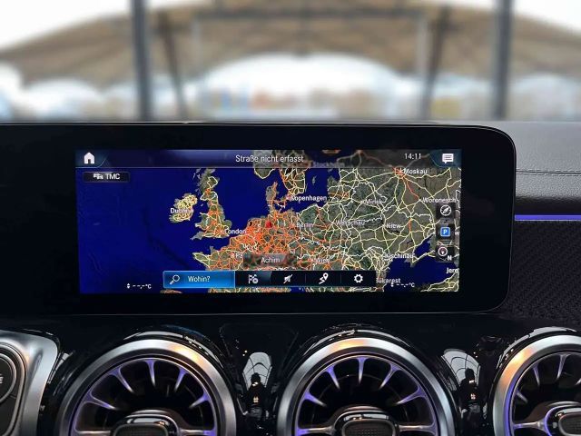 Mercedes-Benz GLB 200 AMG Line