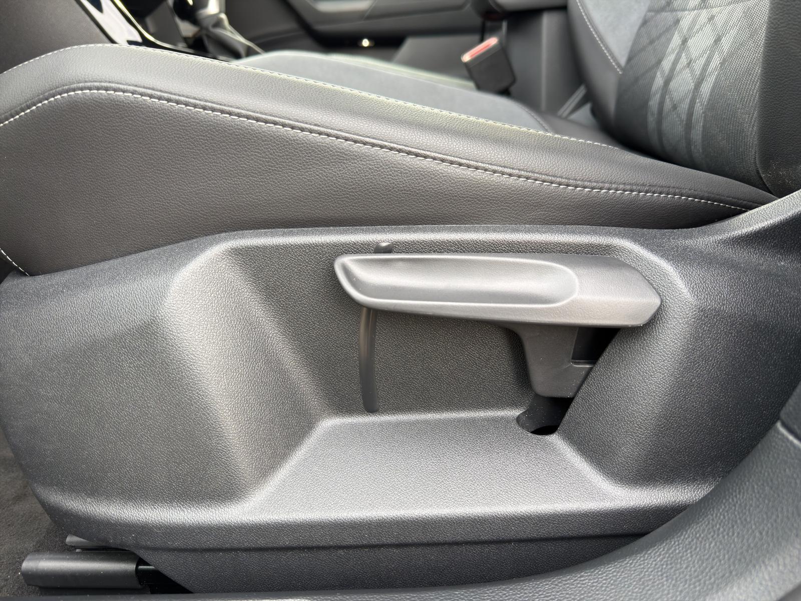 Volkswagen T-Roc 1.5 TSI DSG R-Line