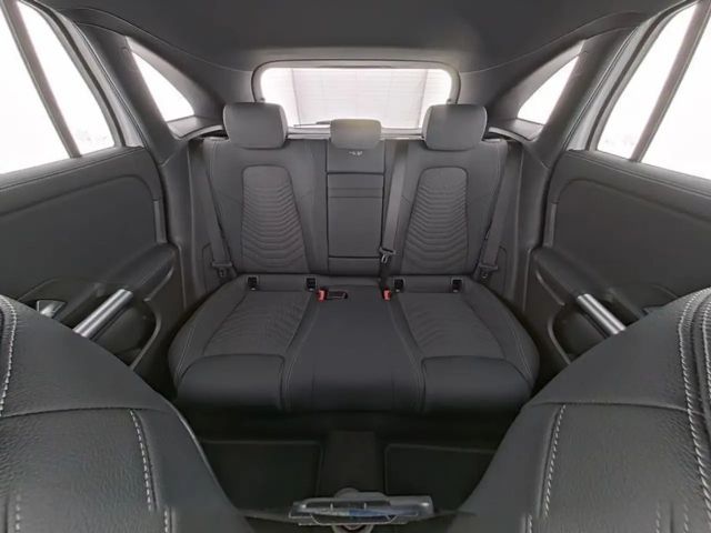 Mercedes-Benz EQA 300 4MATIC Progressive