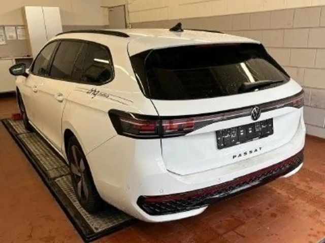 Volkswagen Passat 2.0 TDI DSG R-Line Variant