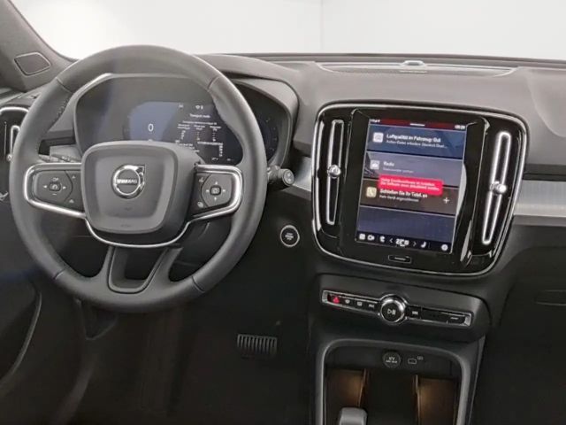 Volvo XC40 Plus