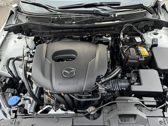 Mazda 2 Homura SkyActiv e-Skyactiv