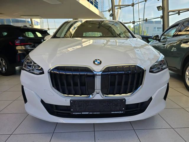 BMW 216 216i Active Tourer