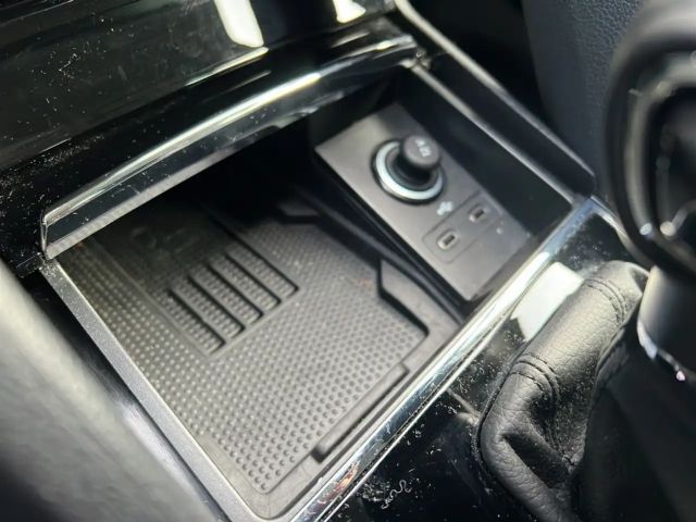 Skoda Karoq 2.0 TDI Selection Tour