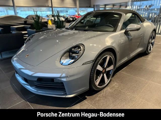 Porsche 992 Cabrio Carrera