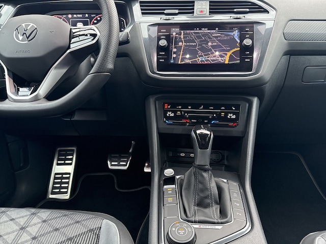 Volkswagen Tiguan Allspace DSG R-Line Style