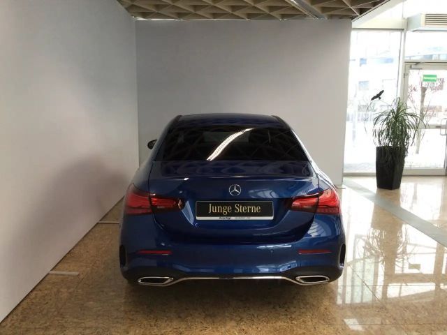 Mercedes-Benz A 250 4MATIC AMG Line Premium