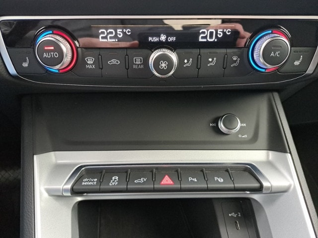 Audi Q3 45 TFSI Hybride S-Tronic