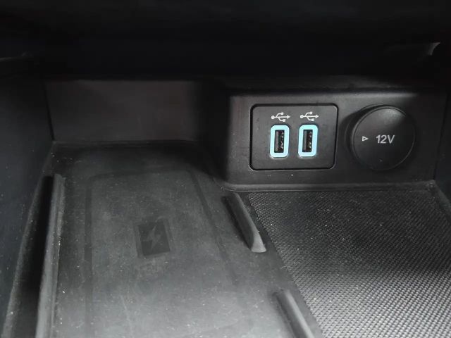 Ford Kuga Plug in Hybrid Titanium X