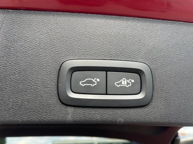 Volvo XC40 Dark Plus