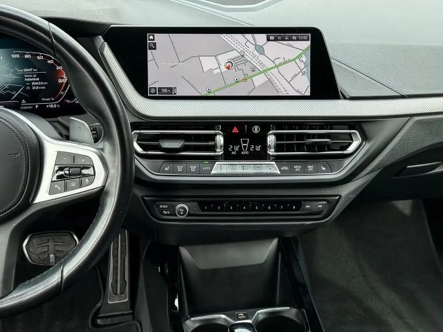 BMW 135 Sedan xDrive