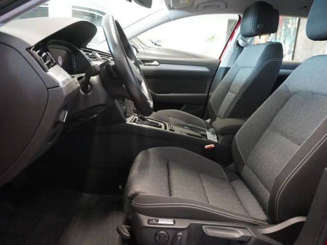 Volkswagen Passat Business DSG Variant