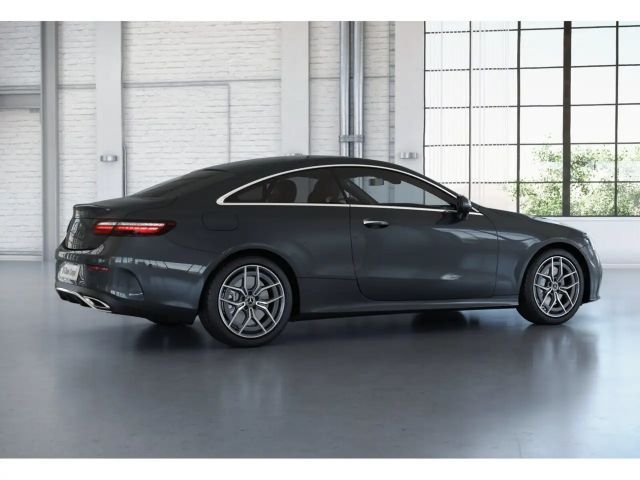 Mercedes-Benz E 220 4MATIC Coupé E 220 d